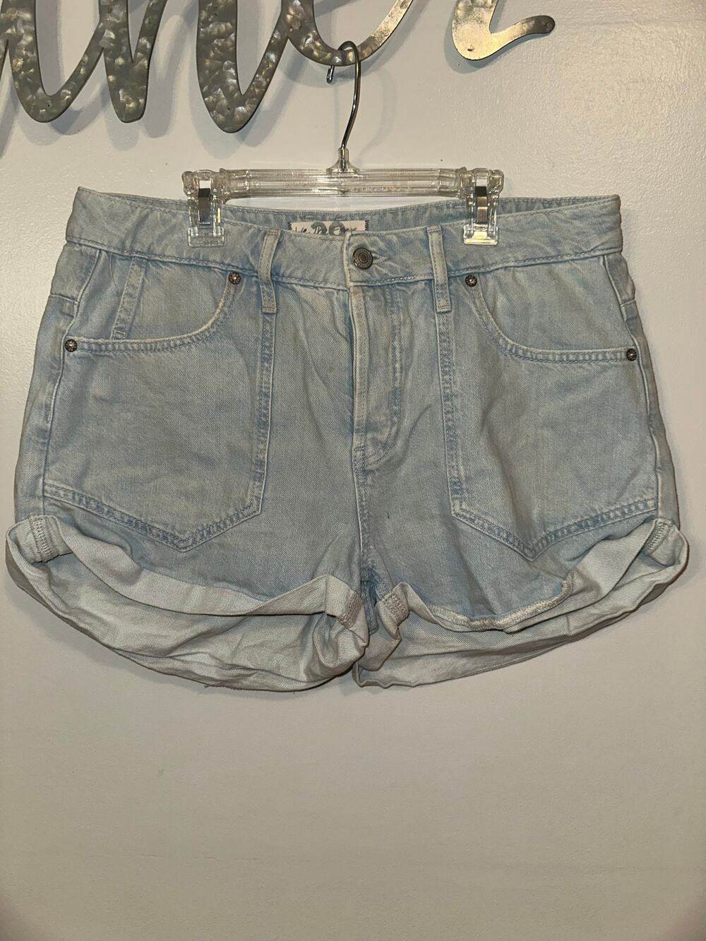We The Free Free People Denim Shorts Size 29 Light Wash Button Fly High Rise